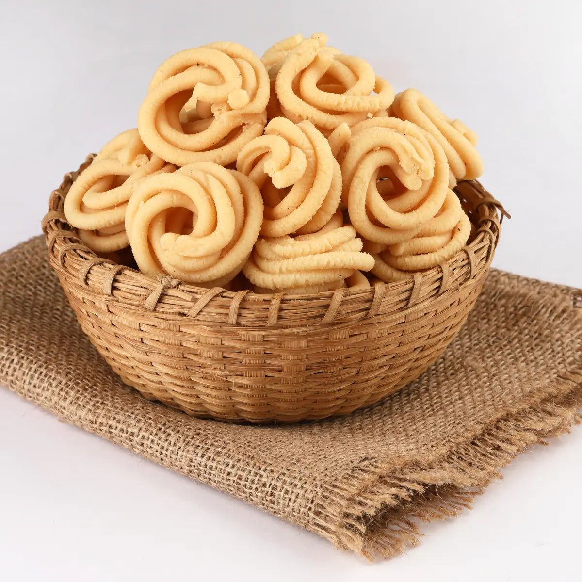 Thenkuzhal Muruku